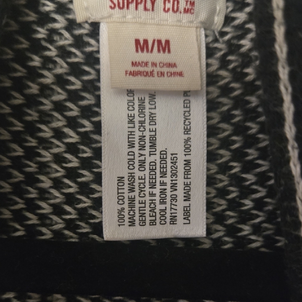 Mossimo Supply Co. Black and Cream Geometric Cardigan - Picture 3 of 9